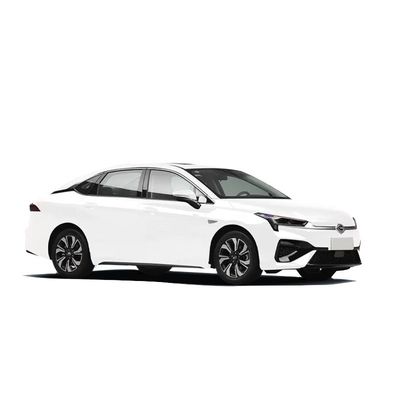 좋은 가격 130km/h 순수 전기 자동차 GAC AION S EV 철화강-리?? 전력 배터리와 4개 문 5석 체구 구조 온라인으로