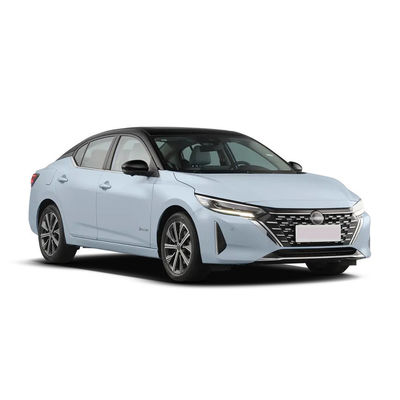 좋은 가격 오토 둥펑 닛산 실피 가솔린 전기 드라이브 1.2L 72 hp L3 길이 * 너비 * 높이와 함께 4 개의 문 5 좌석 세단 온라인으로