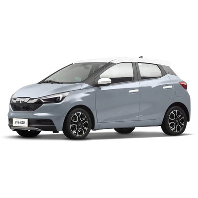 좋은 가격 2023 최고의 사용 자동차 JMEV EV3 순수 전기 4륜 차량 3차 리?? 배터리와 최대 속도 100km/h 온라인으로