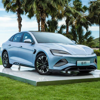 좋은 가격 2023 BYD SEAL EV 순수 전기 자동차 700Km 후방 드라이브 4WD 버전 4 문 5 좌석 좌측 스티어링 제조 필요 온라인으로