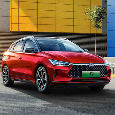 좋은 가격 2023 Byd e2 세단 전기 자동차 400km 범위 5석 고속 자동차 빠른 충전 0.5h 80% 리?? 철화강 배터리 온라인으로