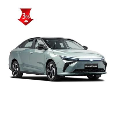 좋은 가격 지일리 기오메트리 G6 620 CLTC 순전력 480km 범위와 최대 속도 150km/h로 전기차의 다음 수준을 경험하십시오. 온라인으로