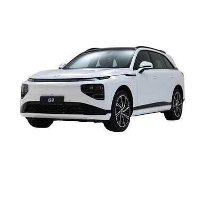 좋은 가격 좌측 스티어링 5석 전기 자동차 Xpeng P5 13.3kWh/100km 전기 소비 및 다기능 디자인 온라인으로
