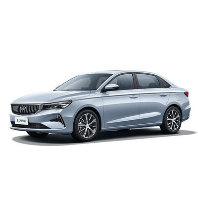 좋은 가격 지일리 디하오 4판 1.5L CVT 세단 LED 헤드라이트와 중국 자동차 시장 성장에 200-250PS 최대 전력 온라인으로